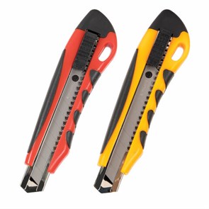 {{photo.Alt || photo.Description || 'Нож канцелярский 18 мм BRAUBERG &quot;Universal&quot;, 3 лезвия в комплекте, автофиксатор, резиновые вставки, 230920'}}