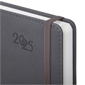 Ежедневник датированный 2025 А5 138x213 мм, BRAUBERG "Optimal", под кожу, резинка-фиксатор, держатель для ручки, серый, 115896 115896